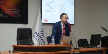 Belediye personellerine afet yönetimi eğitimi verildi