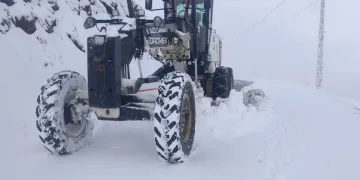 Elazığ’da 5 köy yolu ulaşıma kapandı