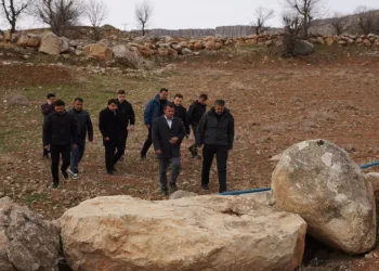 Vali Ali Çelik, Derecik’te kamu yatırımlarını inceledi
