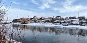 Ağrı’da soğuk hava etkisini sürdürüyor