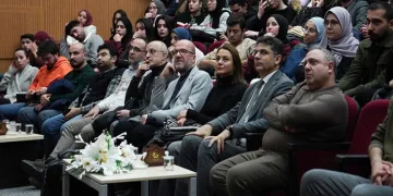 ETÜ’de evrenin doğumu ve ölümü konuşuldu