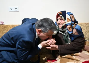 91 yaşındaki Naciye nineye vefa