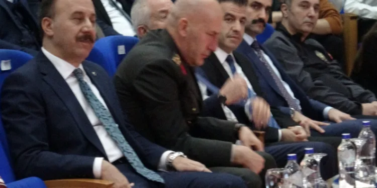 Selçuk Bayraktar’a fahri doktora unvanı