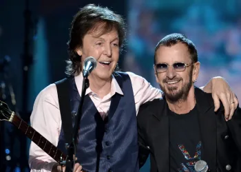 Paul McCartney ve Ringo Starr Londra’da Konser Verdi