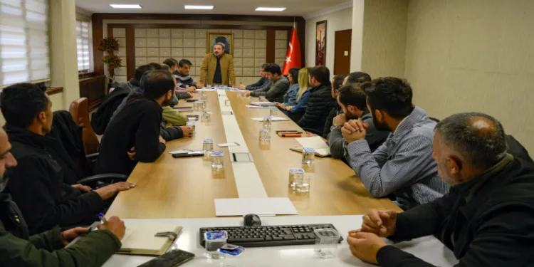 Çiftçilere meyve fidanı desteği