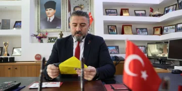 Miniklerden duygulandıran hareket