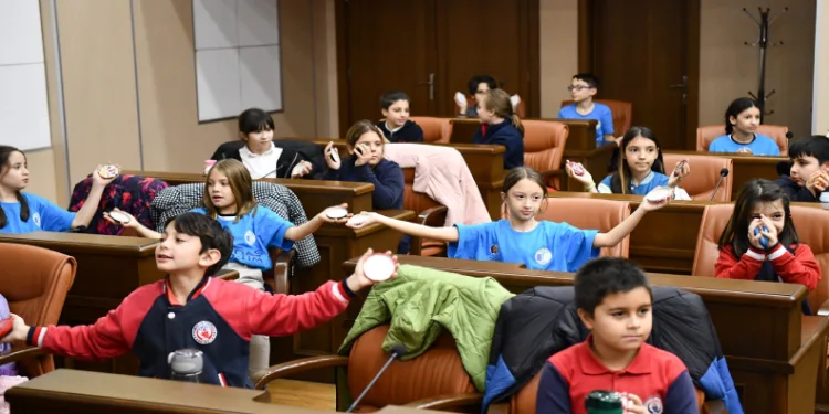 Tepebaşı Eko-Okullar, Çevre Çocuk Meclisi Başkanını seçti