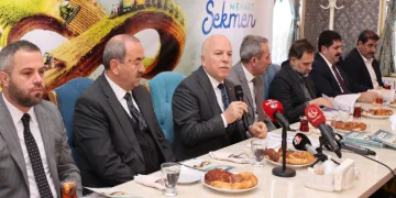 Başkan Sekmen’in “Tarımda Erzurum Modeli” kitabı yoğun ilgi gördü