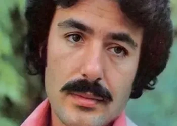 Sanatçı Ferdi Tayfur’u Hastanede Ziyaret Etti