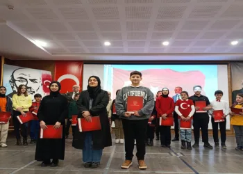 İstiklal Marşını en güzel şekilde okudular