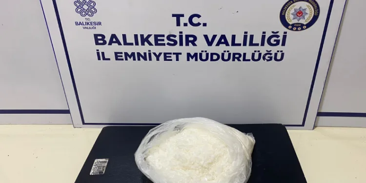 Bandırma’da 430 gram metamfetamin ele geçirildi