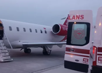 Ambulans uçak Van’a havalandı