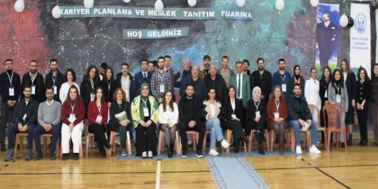 Yalova’da lise öğrencilerine meslekler tanıtıldı