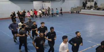Polis olma hayali taşıyan aday adayları ter döküyor