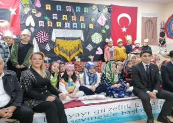 Hınıs’ta yerli malı haftası etkinliği