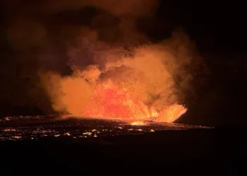 Hawaii’deki Kilauea Yanardağı patladı