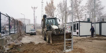 Büyükşehir, Elbistan’da çarşı oluşturuyor