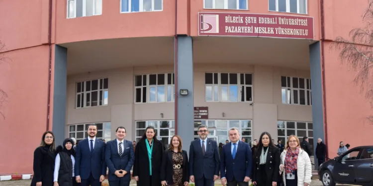 BŞEÜ’de 30’uncu yıl kutlaması