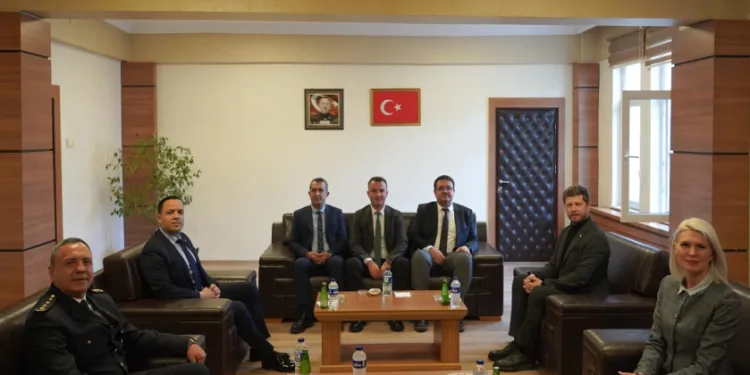 Üniversite Rektörlerinden, Rektör Adıgüzel’e hayırlı olsun ziyareti