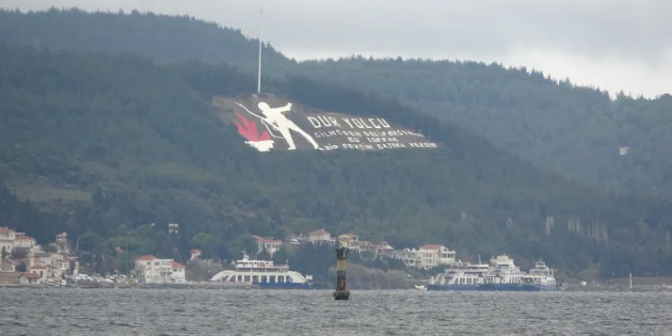 Bozcaada ve Gökçeada’ya yarınki tüm feribot seferleri iptal