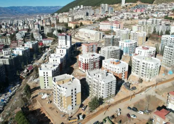Yerinde dönüşüm konutları yükseliyor