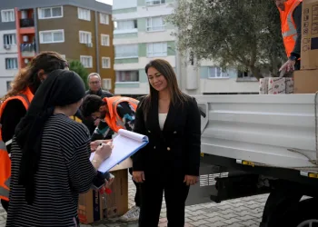 Kuş adasında kış desteği sürüyor