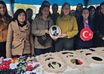 Nazilli’de kursiyerlerin sergisi büyük ilgi gördü