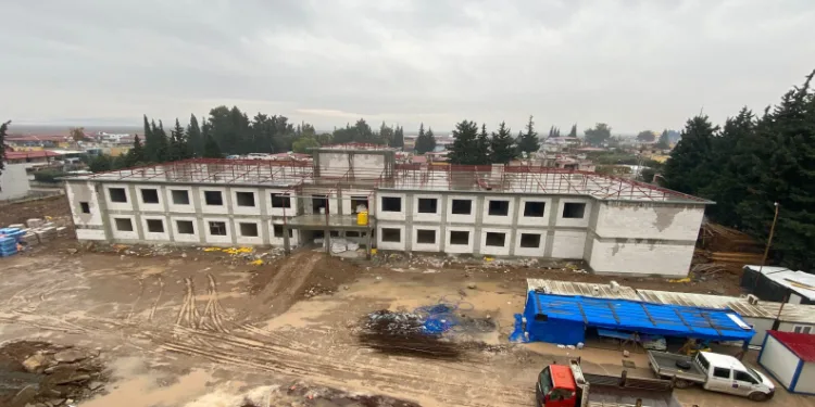 Hatay’da okul binası inşaatı başladı