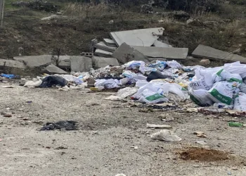 Duyarsızlar boş arazileri çöplüğe çevirdi