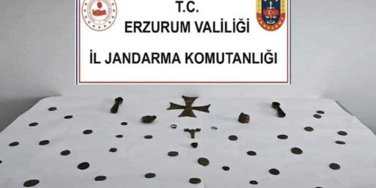 FETÖ’ye üye olmaktan aranan şahsı JASAT yakaladı