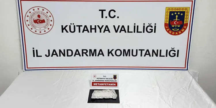 Çorum’da yapılan denetimlerde 5 adet silah ele geçirildi