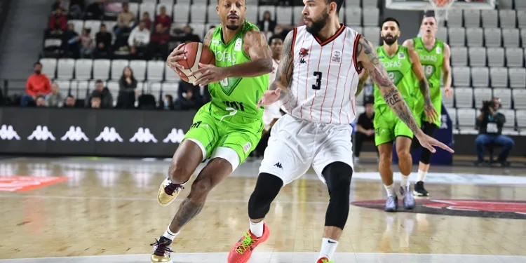 TOFAŞ Ligde Fenerbahçe Beko deplasmanında
