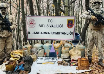 FETÖ’ye üye olmaktan aranan şahsı JASAT yakaladı