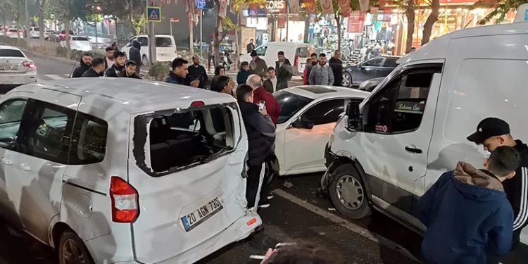 Batman’da zincirleme trafik kazası