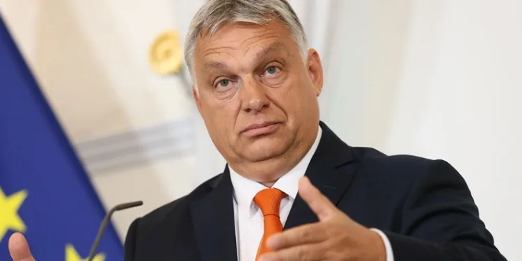 Macaristan Başbakanı Orban’dan Erdoğan’a övgü