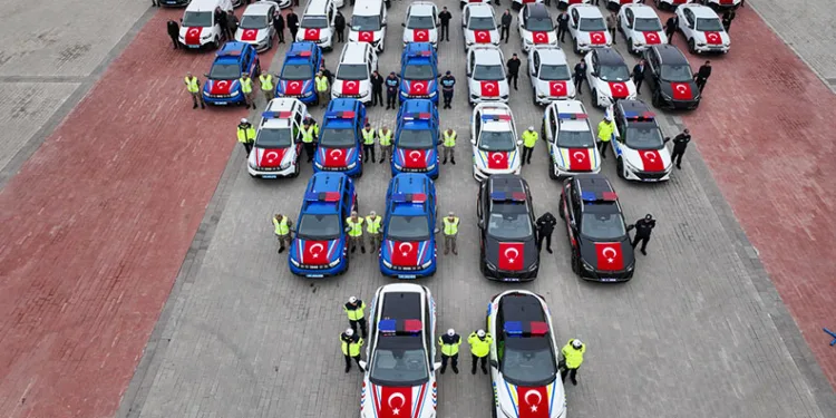 Çanakkale’de piyasa değeri 2 milyon TL olan kokain ele geçirildi