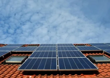 Yeni binalarda yenilebilir enerji zorunluluğu
