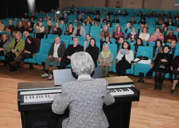 Bursa’nın ilk müzik öğretmeninden piyano resitali