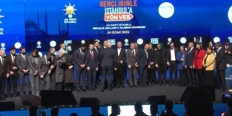 Gençlik ve Spor Bakanı ile Sanayi ve Teknoloji Bakanı, AK Parti Gençlik Kolları 7. Olağan Kongresi’nde konuştu