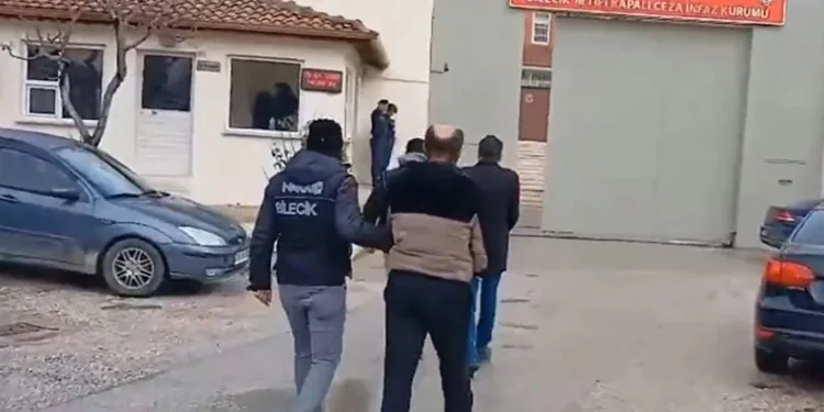 Bilecik’te düzenlenen uyuşturucu operasyonunda 9 kişi yakalandı
