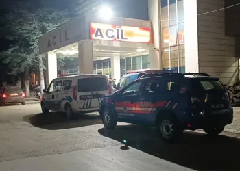 Afyonkarahisar’daki kavgada ölenlerin aileleri cenazeleri beklerken sinir krizleri geçirdi