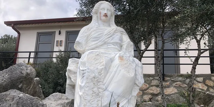 Tabanca temizlerken faciaya neden olmayın