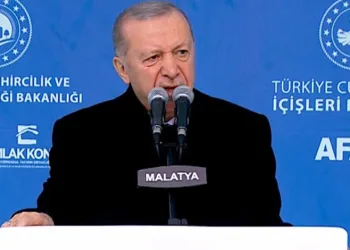 ”İş yerini açmayan tek bir depremzede kalmayacak”