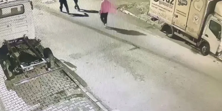 İstanbul’da 3 dükkan kurşunlayıp 15 milyon lira istediler