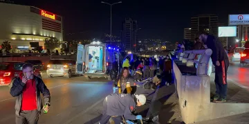Motosikletin çarptığı kadın hayatını kaybetti