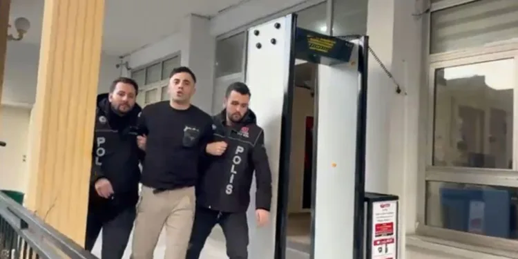 Bursa’da firari hükümlü silahla yakalandı