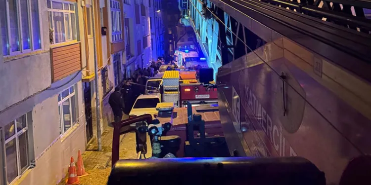 Bandırma’da yangın faciası: 1 kişi hayatını kaybetti