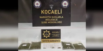 Bilecik’te hasta taşıyan ambulans kaza yaptı