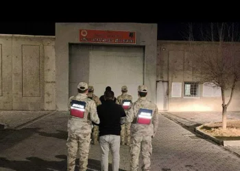 Uyuşturucu maddeyle yakalanan 2 şahıstan 1’i tutuklandı