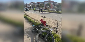 Kırıkkale’de çarpışan otomobiller hurdaya döndü: 2 yaralı
